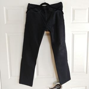 Black Levi's 511 Jeans